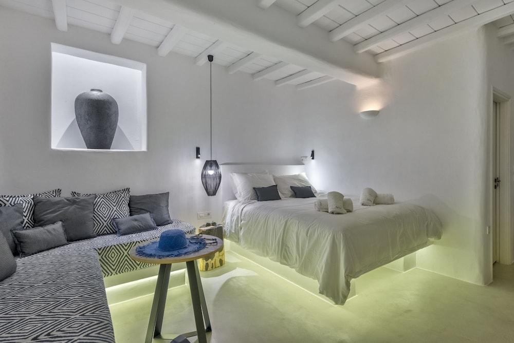 Mykonian Mews 3* Psarou (Mykonos)